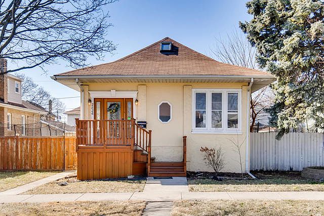 1st image of 2826 Edgington St