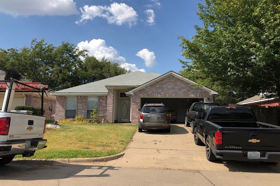 1st image of 3115 Scenic Glen Dr