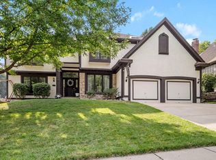 7710 N Revere Dr, Kansas City, MO 64151