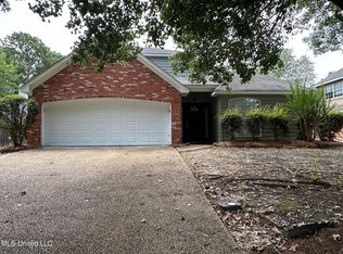 401 Cobblestone Dr, Madison, MS 39110