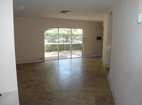 2nd image of 5703 Maynada St