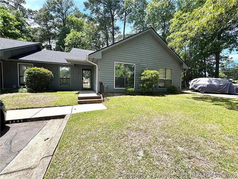 2105 Wexford Oaks Ct — Photo 4