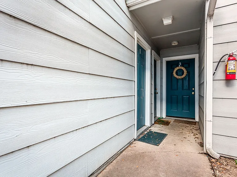 1901 N Fitzhugh Ave — Photo 37