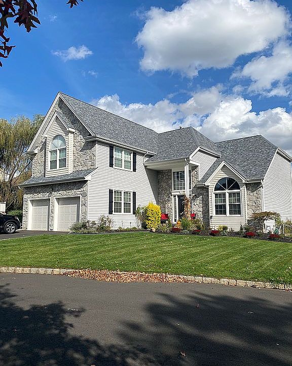 1st image of 7 Fields Ln