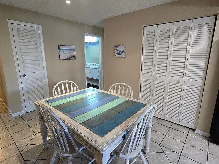777 Robin Ave — Photo 21