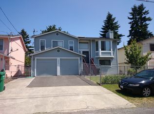 9040 36th Ave S, Seattle, WA 98118