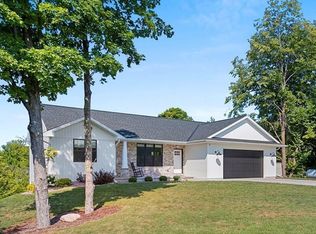 10529 S Highland Rd, Sister Bay, WI 54234