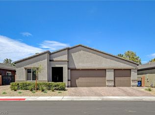 2772 Song Point Ave, Las Vegas, NV 89121