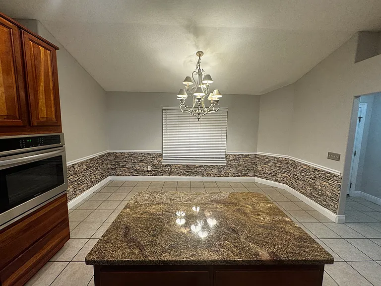 2096 Bella Breeze Ct — Photo 6