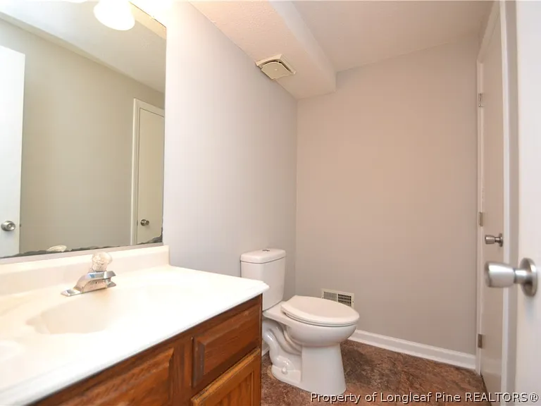 4326 Halliwell Dr — Photo 3