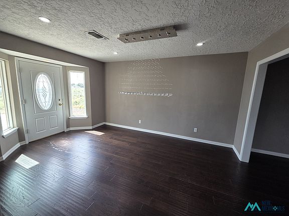5th image of 1688 Curry Rd #3