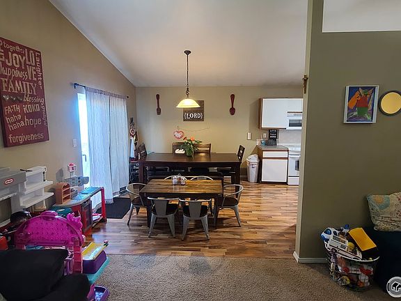 3rd image of 365 50th Avenue Ct