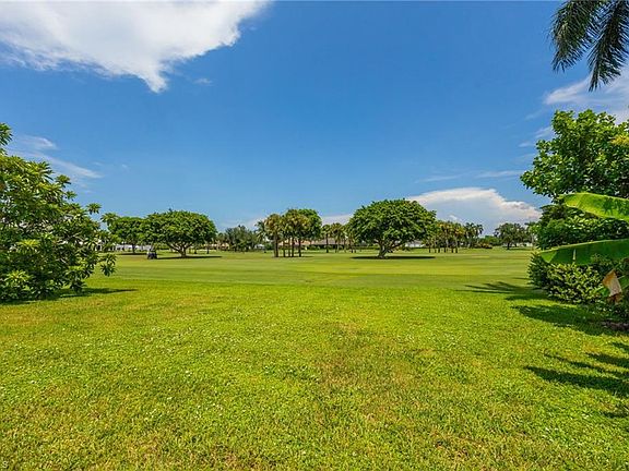 3rd image of 635 Wedge DR