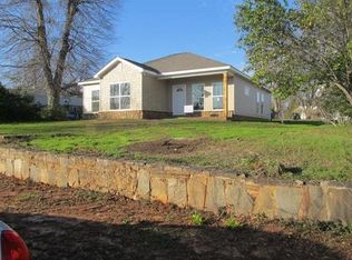 312 Herd St, Tallassee, AL 36078