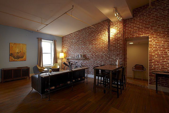 Mail Living Area