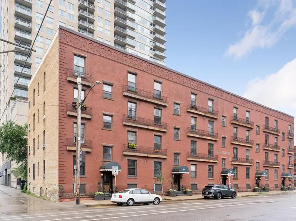 601 S 9th St APT 3, Minneapolis, MN 55404