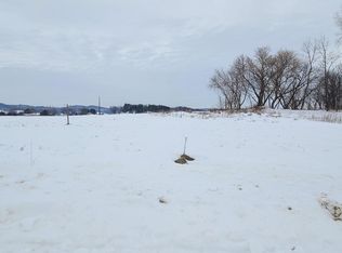 3 Presley Ln, Galesville, WI 54630