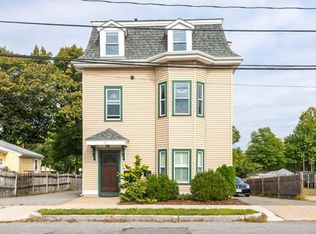 89 Decatur St APT 3, Arlington, MA 02474