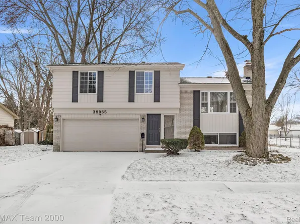 38965 Worchester St, Westland, MI 48186
