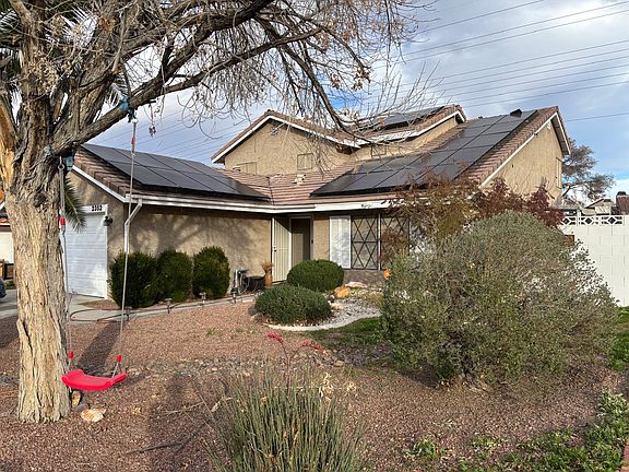 2nd image of 2352 Belvedere Dr