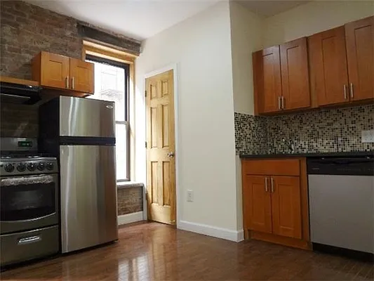 Rented by I & I New York | media 5