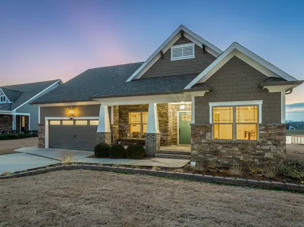 8316 Deer Run Cir, Ooltewah, TN 37363