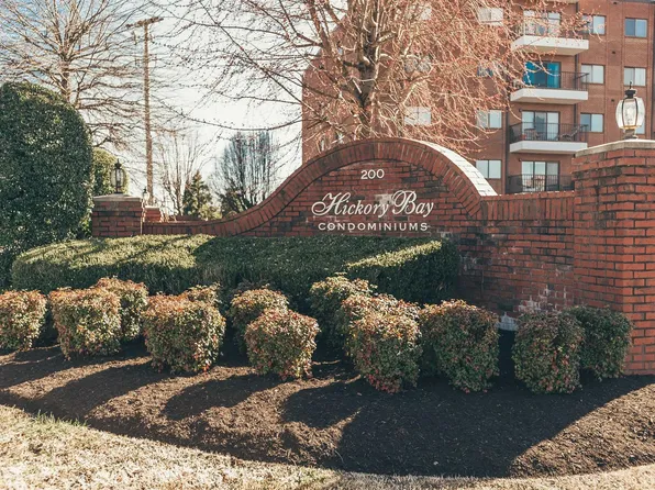 200 Sanders Ferry Rd APT 2205, Hendersonville, TN 37075