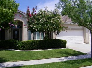 235 Heritage Ave, Clovis, CA 93619