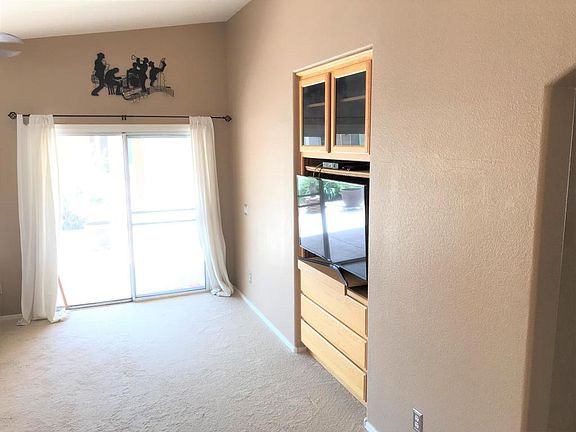 5th image of 1393 E Waterview Pl