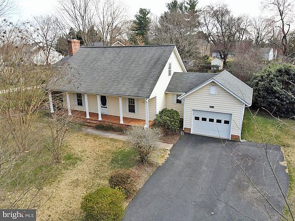 2nd image of 2014 White Lake Dr