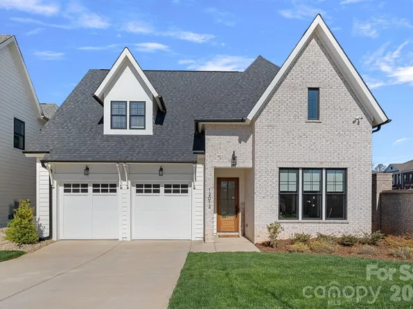 12012 Cambridge Square Dr, Cornelius, NC 28031