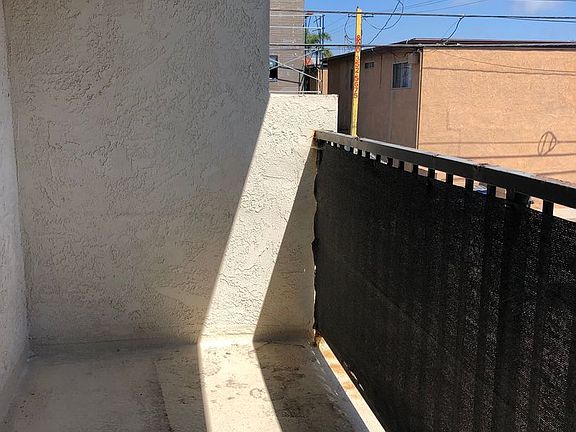 4th image of 423 19th St #C