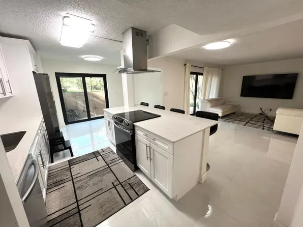 3810 NW 23rd Ct, Pompano Beach, FL 33066