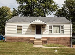 9913 Iveland Dr, Saint Louis, MO 63114