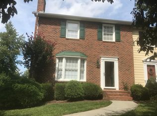 820 Appleseed Ct, Winchester, VA 22601