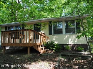 1311 Lakeview Pkwy, Locust Grove, VA 22508