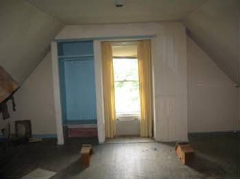 2nd image of 348 W Glenaven Ave