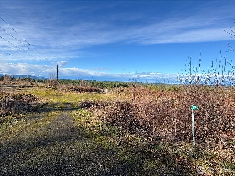 4th image of 2495 Chicken Coop Road