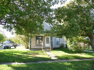401 Lake Ave, Plymouth, IN 46563