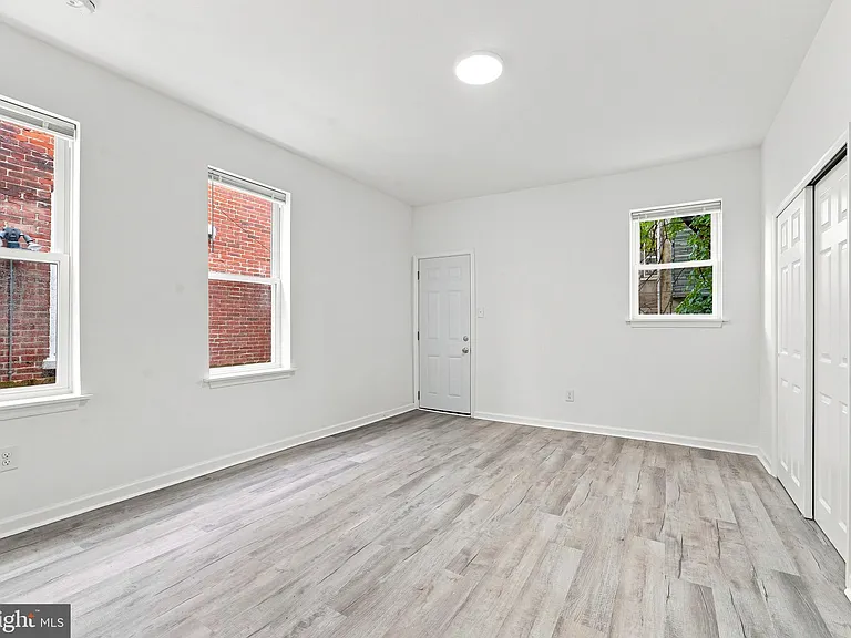 1315 N 59th St — Photo 12
