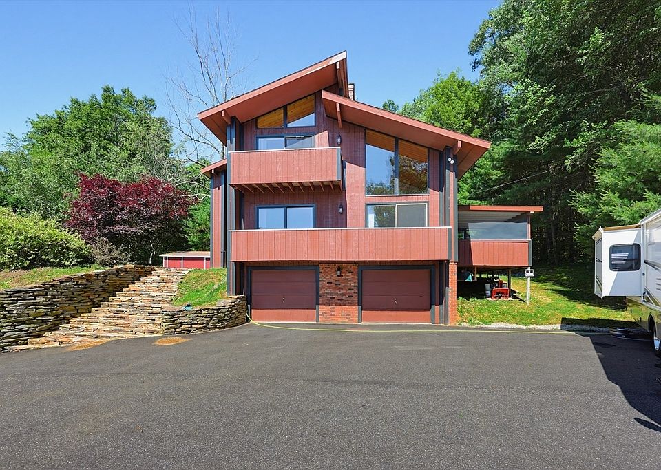 1st image of 42 Jolicoeur Ave
