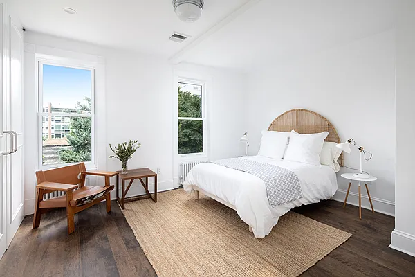 Sold by Douglas Elliman | media 8