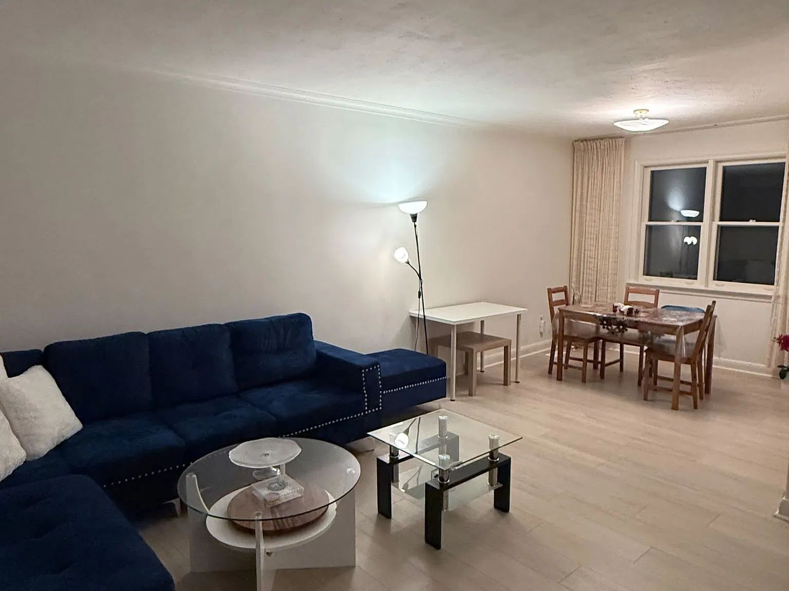 3 bed, $3,000 — Photo 2