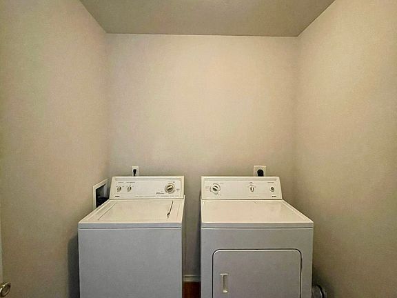 3rd image of 4406 Mattie Dr