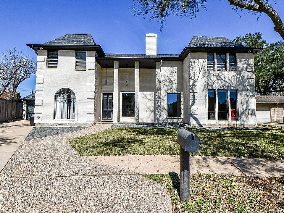 1st image of 7722 Moondance Ln