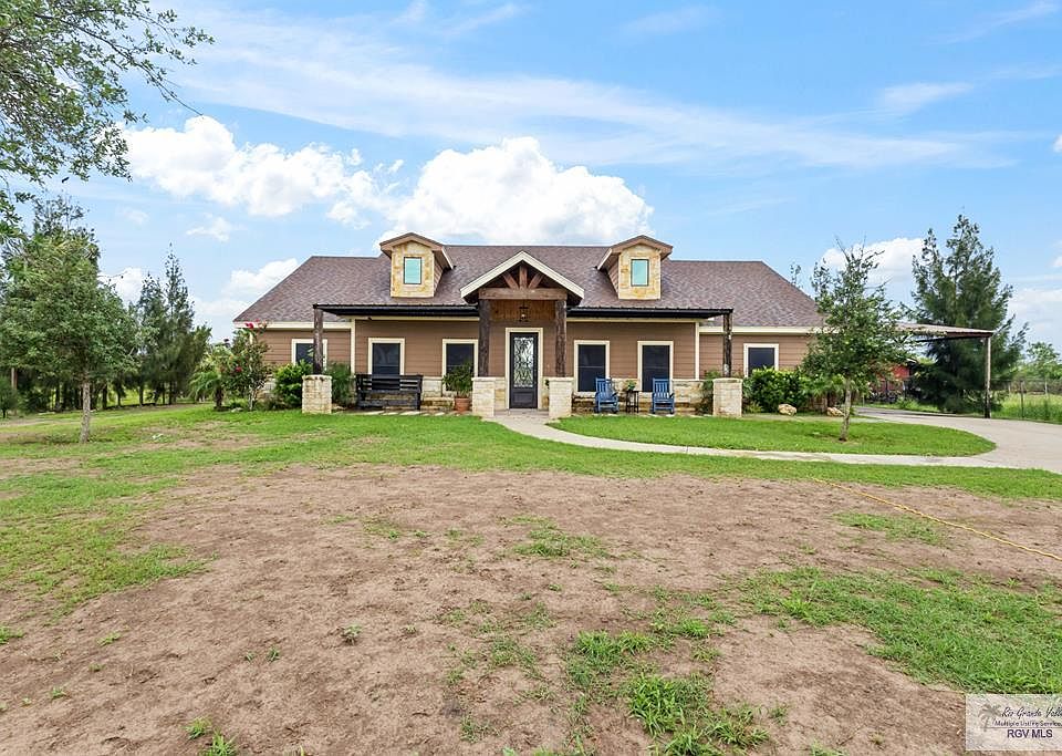 1st image of 33419 Kendall Ln