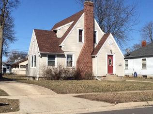 2305 Lawndale Ave, Rockford, IL 61103