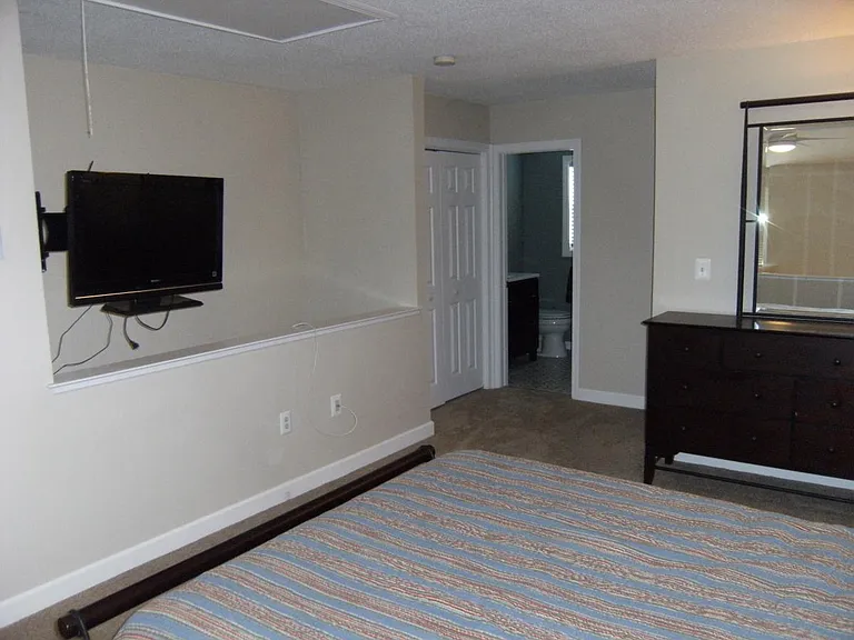 50 Pierce St #27 — Photo 5