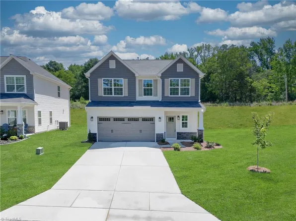 4086 Stallion St, High Point, NC 27262