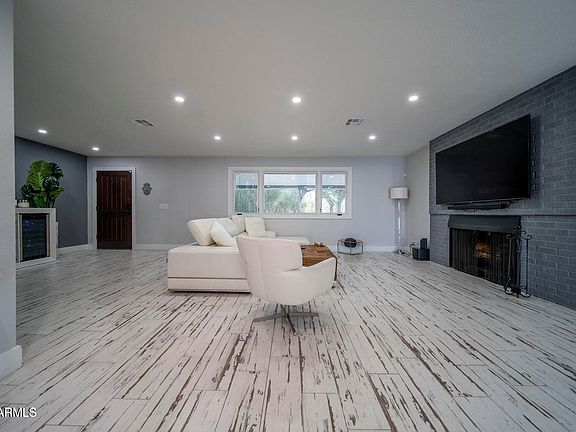 5th image of 11470 N 64TH Street